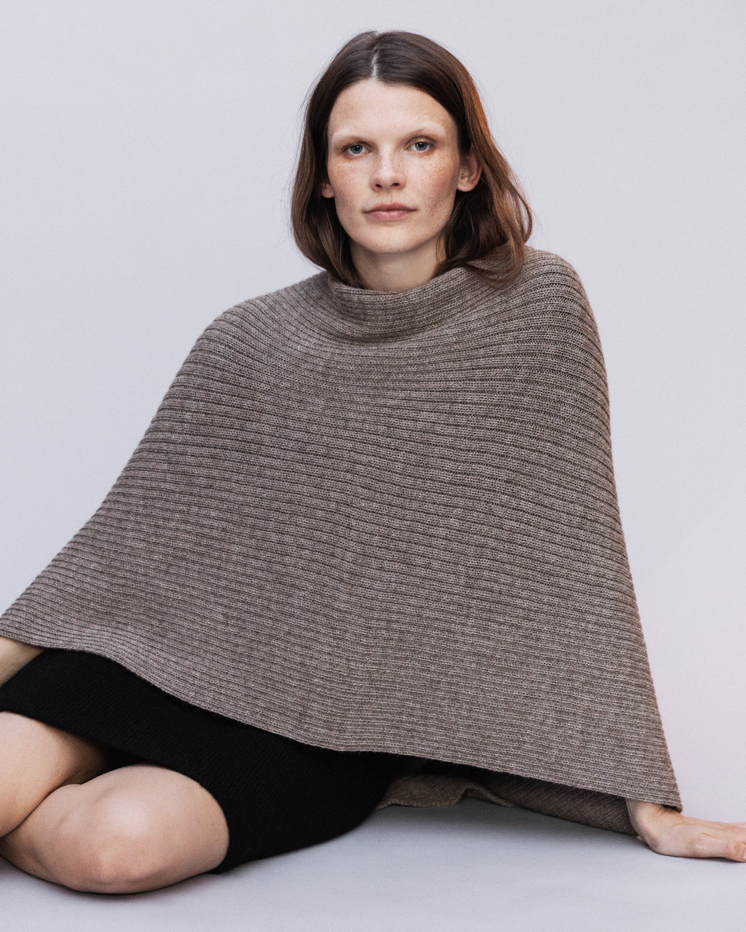Alpaca Rib Cape / Slá