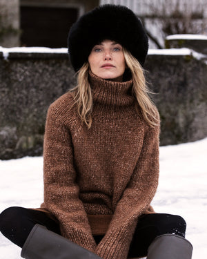 Polar Sweater - Handknitted